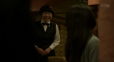 さらに柴咲コウが騒いでいると韓国語でまた登場。マジでごり押しぶっ込み寒気すらするわ。