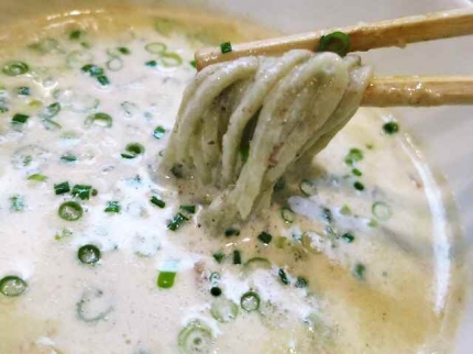 14-8-27　そばマッシュたべ