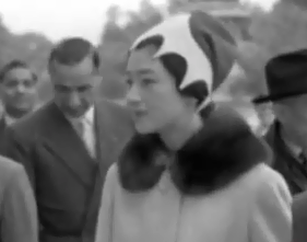 1960 11 インドご訪問　帽子