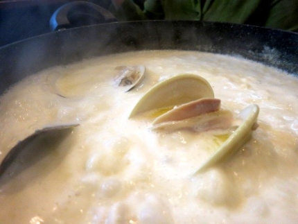 15-2-24　鍋貝入れた