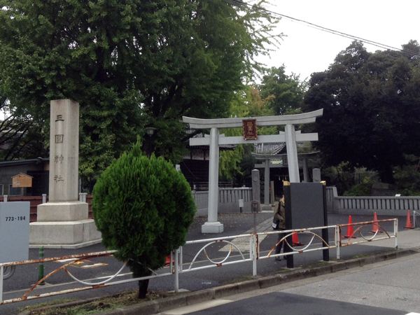 02言問橋と三囲神社