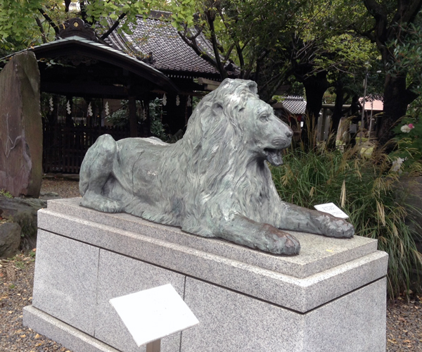 05ライオン像