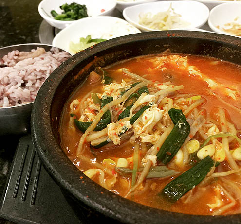 ここのキムチが一番旨い