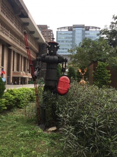 台北駅オブジェ