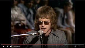 Elton John - Border Song
