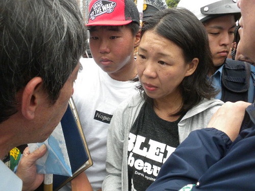 �֥إ��ȥ��ԡ����פΥ�åƥ��Ž�ꡢ�ֻ�λҤɤ�Ͽ����Х�Х�ˤ��줿�פȤ��ֻ伫�Ȥ⿴�������줿�פʤɤȰ�̣�������ﳲ�Ԥ֤�ä������ù��ʻҡʥ��������󥤥¥��