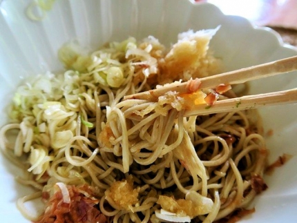 16-7-25　そばぶっかけたべ