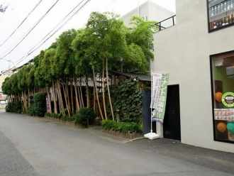 16-10-11　店よこ