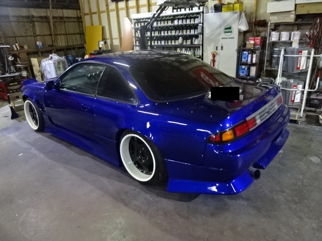 真っ赤なスポーツカーが真っ青になりました ノバいさぎのブログ