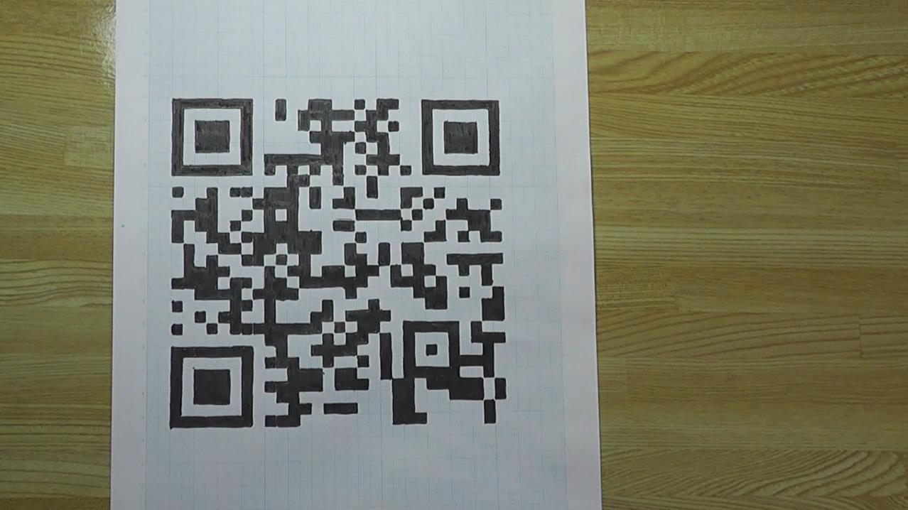 Qrコードを手描きしてみた Hand Draw Qr Code とまるん 信号のない横断歩道 交通安全 のブログ