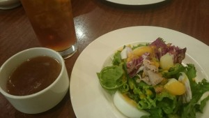 Cenbless ロイヤルホストで腹ごしらえランチ