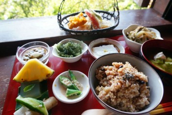 Cenbless　沖縄　山の茶屋　楽水