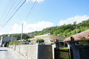 Cenbless　沖縄　浜辺の茶屋