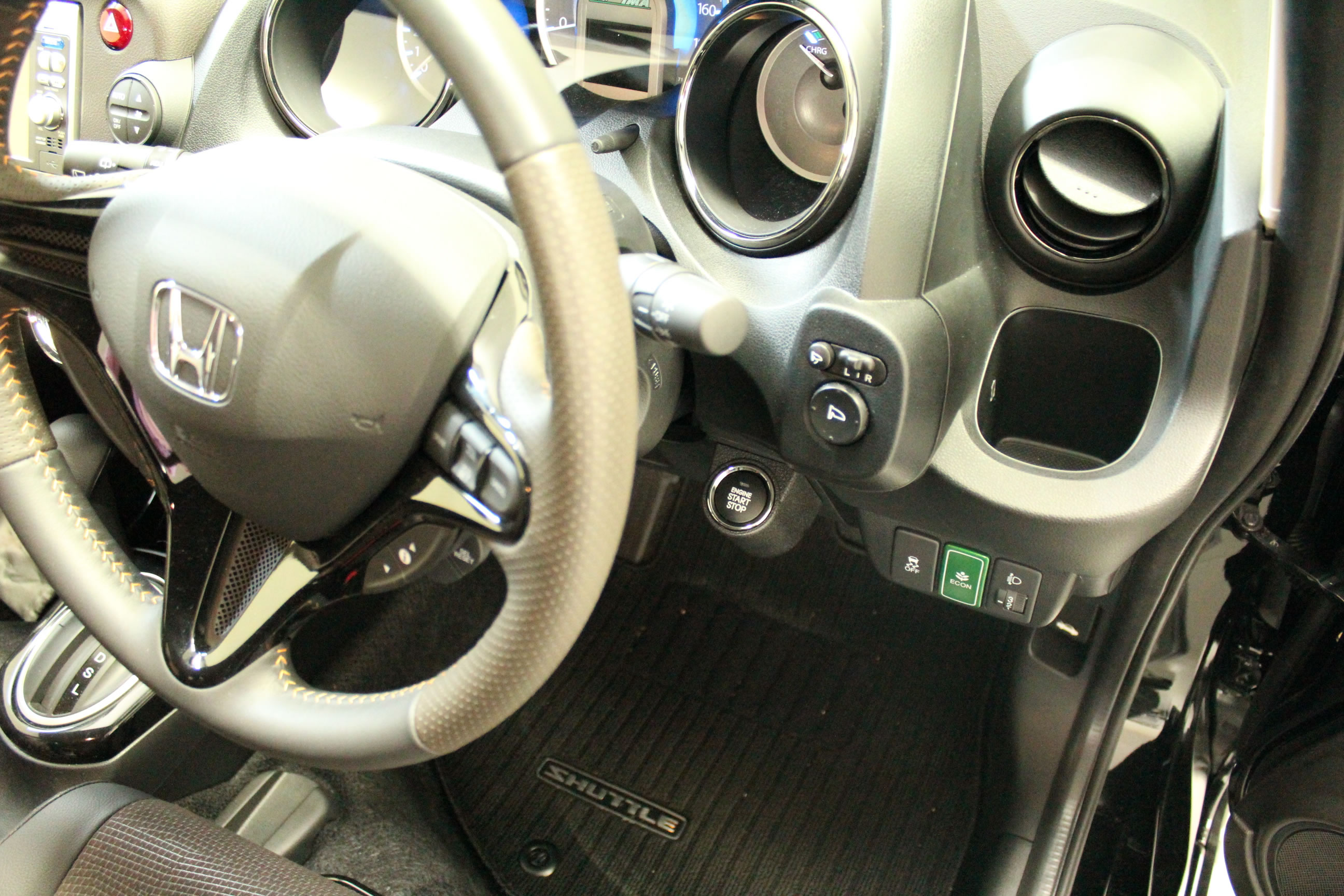 20121022フィットハイブリット