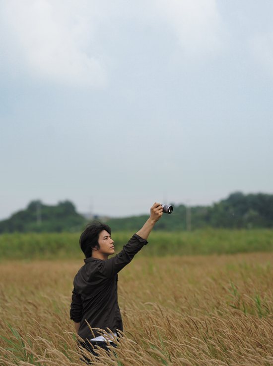 배우
 고수의 매력을 그대로 담아낸 소니 알파 NEX CF 온에어!