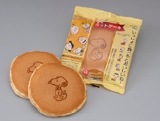 「スヌーピーのコミュニケーションフード／豆乳ホットケーキ（2枚入り）」（180円）　