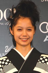 ｢女優｣部門1位の宮崎あおい&lbbrk;08年11月撮影&rbbrk;　