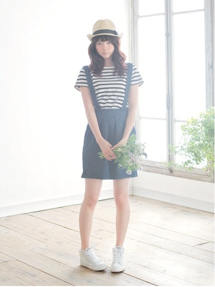 earth music&ecology(アースミュージックアンドエコロジー) ハローキティ★アースマリンボーダーTシャツ