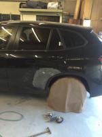 BMW　X1　キズへこみ　板金修理