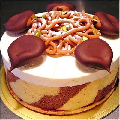 最高級洋菓子 オーストリアの銘菓 カスターニエンザーネトルテ モンブラン