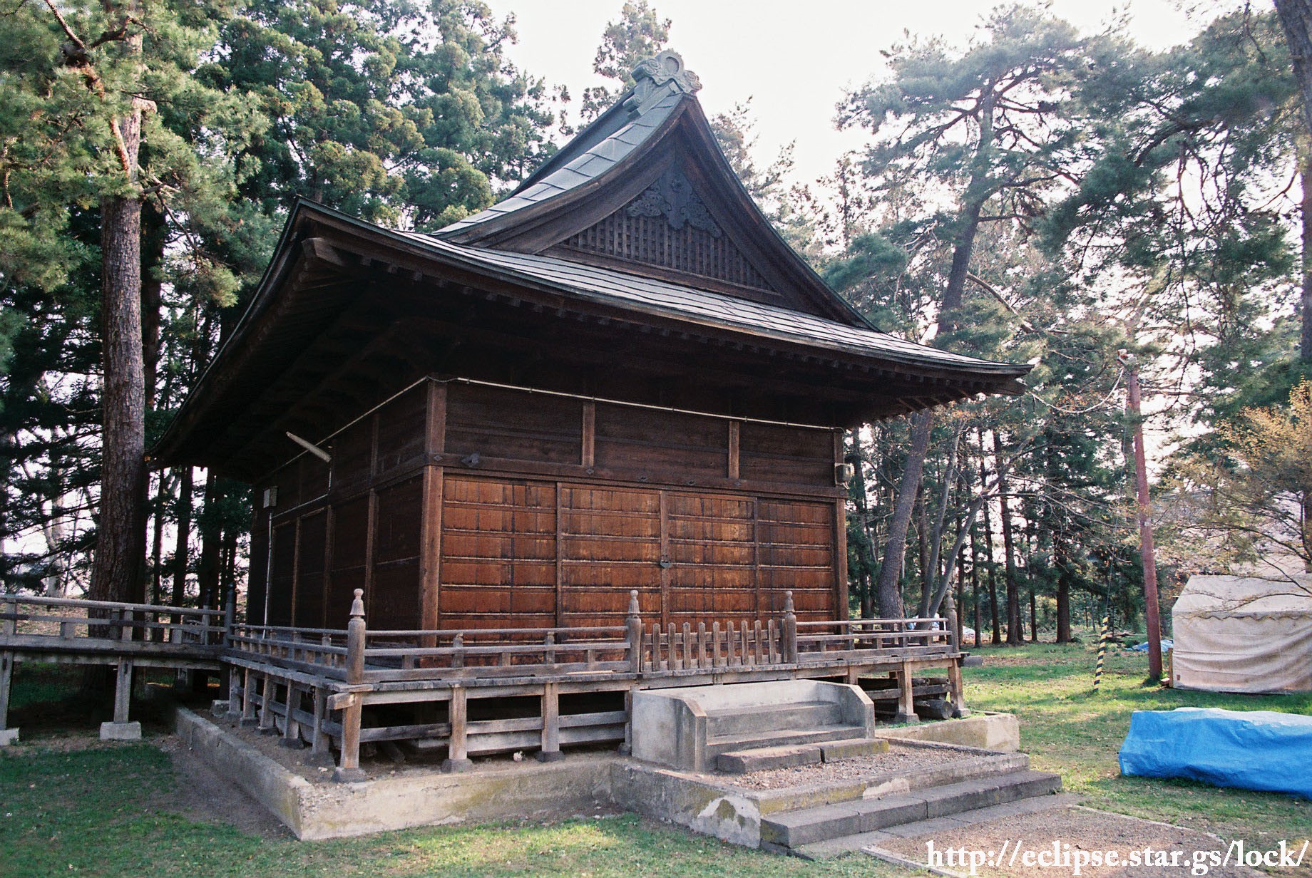 護国神社離れ