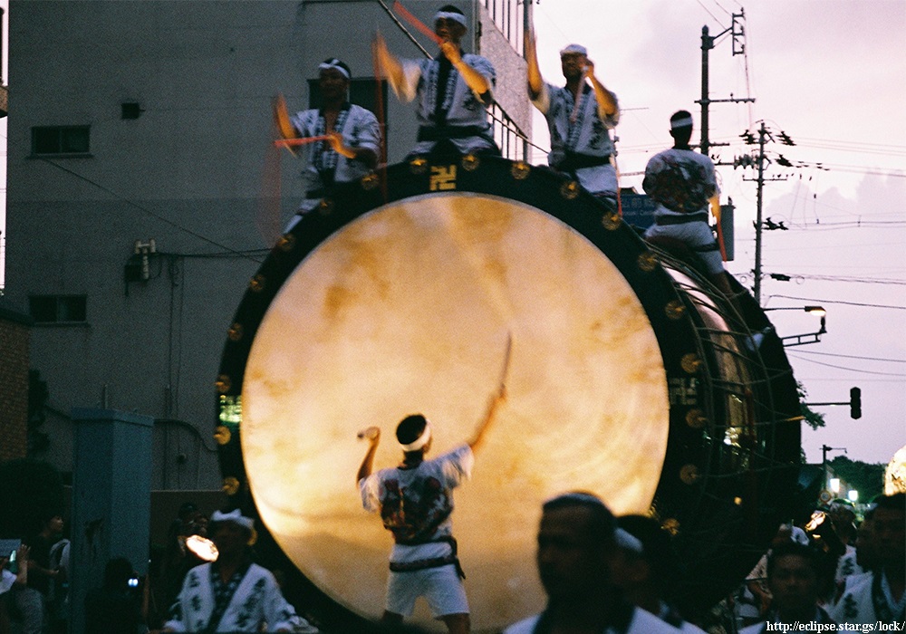 津軽情っ張り大太鼓