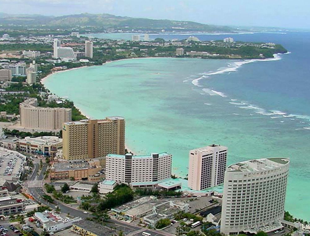 タモン湾