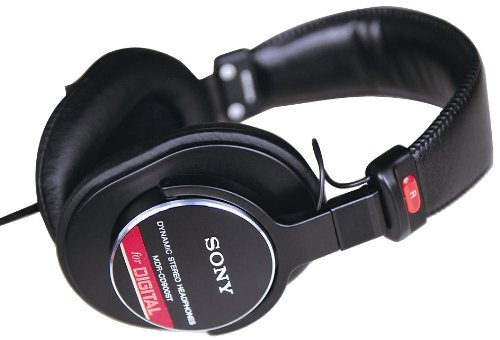 .SONY MONITOR HEADPHONES MDR-CD900ST.