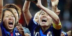 サンデー毎日臨時増刊 なでしこＪＡＰＡＮ 世界に花咲く 不屈の激闘 全記録 【完全保存版】 2011年 8/13号