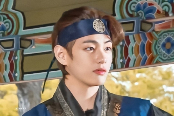 「絶世の美男」BTSのV「秋夕の韓服がよく似合う男性アイドル」1位