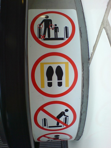 Escalator - Wikipedia, the free.