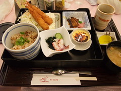 タコ御膳(F100fd)