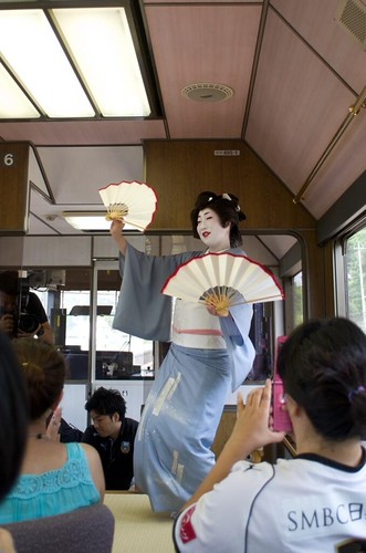 【8月17日（土）14時30分ころ　指先から、足元まで、すべて、行き届いている感じです（この写真のご提供：gunotasan）】