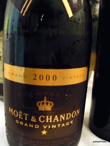 1810415_524508442_1large