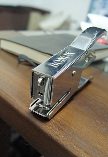 BONOX stapler front