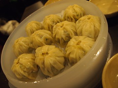 韓国　明洞餃子