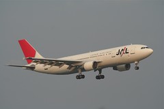 Japan Airlines Airbus A300-600R