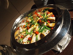 PB050554