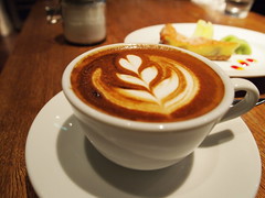 Bruno ブルーノ カフェ 麻布十番