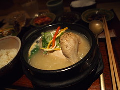 麻布十番 韓国家庭料理店　参鶏湯（サムゲタン）素饍齋（ソソンジェ）