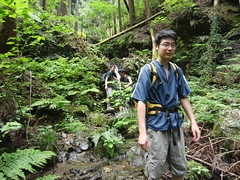 水
