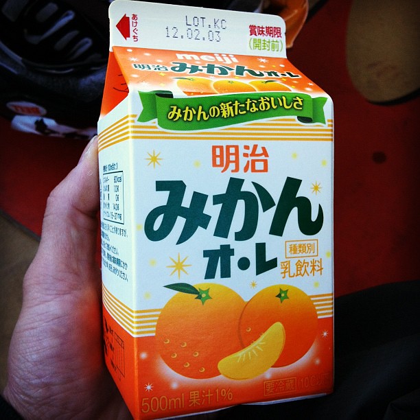 明治 みかんオレ