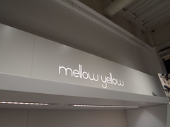 mellow yellow paris(メローイエローパリ)