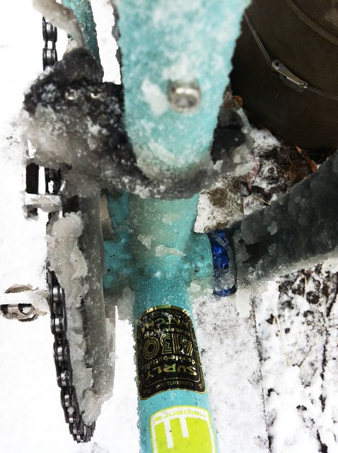 Fメカ、チェーンリングにも雪詰まる？