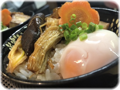 当店ならでは♪すき焼き丼♪