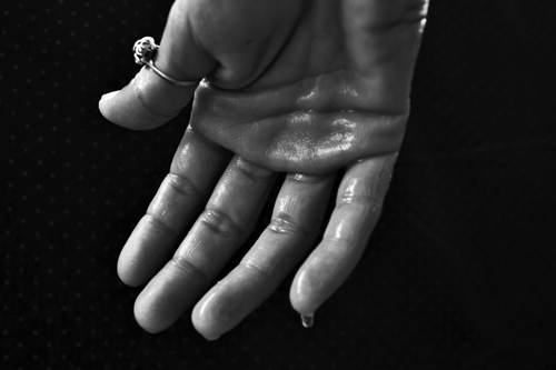 hand-1502242_1920.jpg