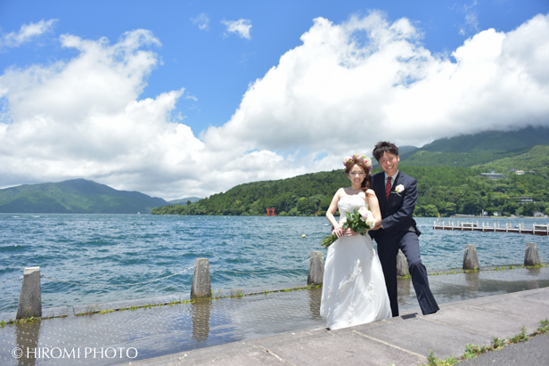箱根芦ノ湖にて結婚式ロケフォト_083s