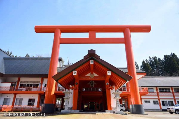 宝徳山稲荷大社