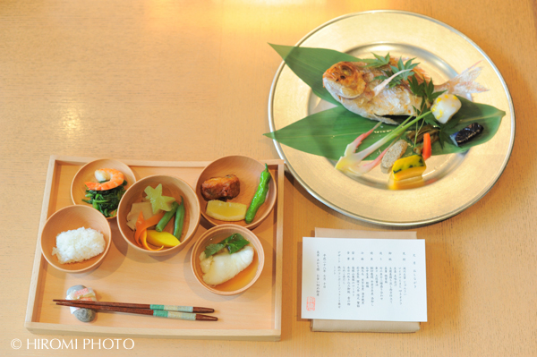 小田原報徳会館にてお宮参りとお食い初め_0481s
