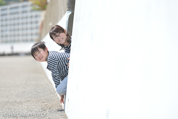 Family photo at Yugawara Seaside